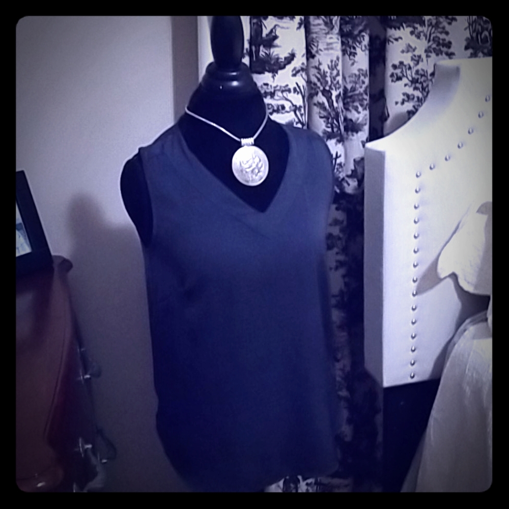 Navy H&M Sleeveless top